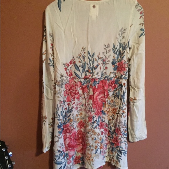 🎉🎉LAST ONE!🎉🎉💞FLORAL MINI DRESS💞 - Picture 5 of 7